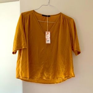 Curator SF Victoria top NWT